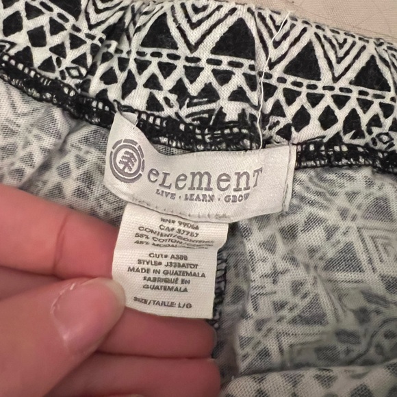 Element Patterned Pants - Picture 4 of 5